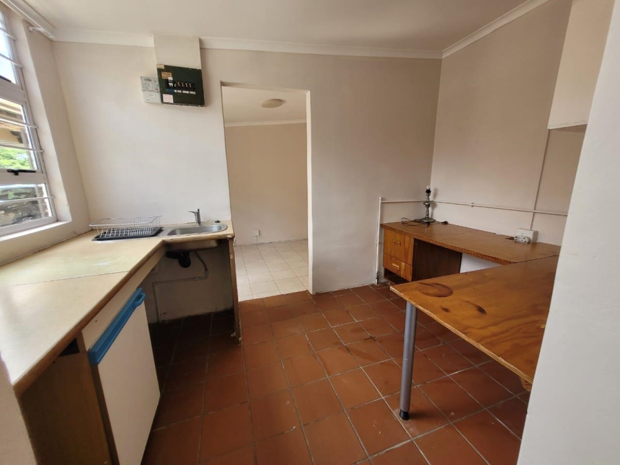 To Let 1 Bedroom Property for Rent in Glenwood KwaZulu-Natal