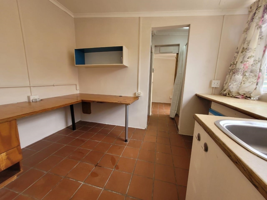 To Let 1 Bedroom Property for Rent in Glenwood KwaZulu-Natal