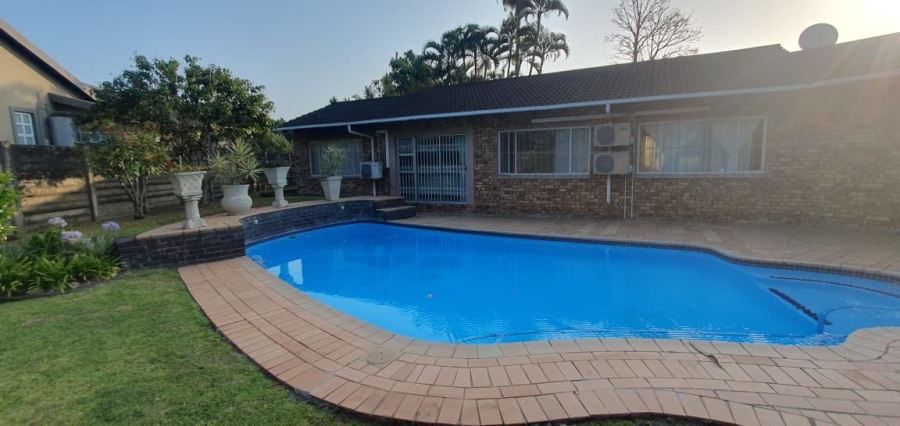 4 Bedroom Property for Sale in Meer En See KwaZulu-Natal