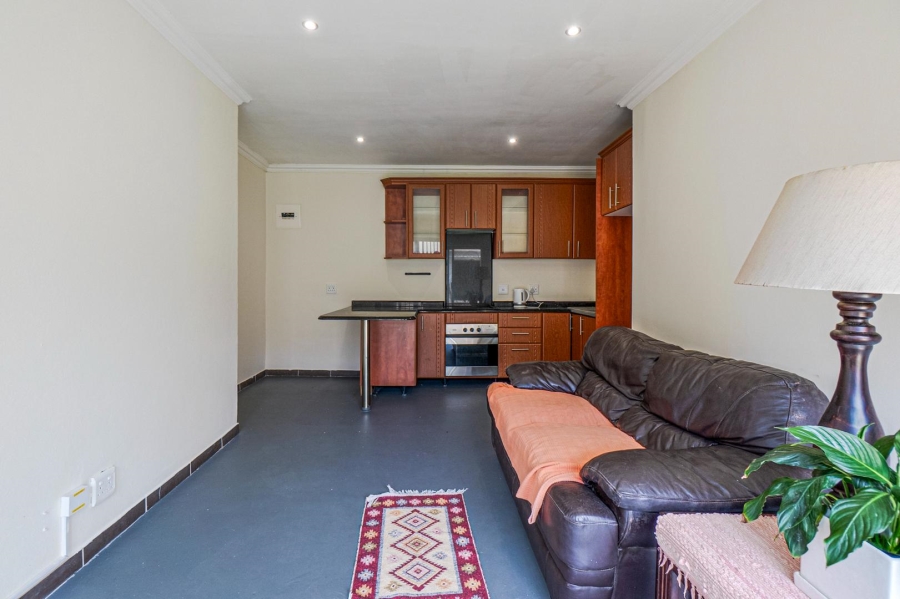 5 Bedroom Property for Sale in Amanzimtoti KwaZulu-Natal