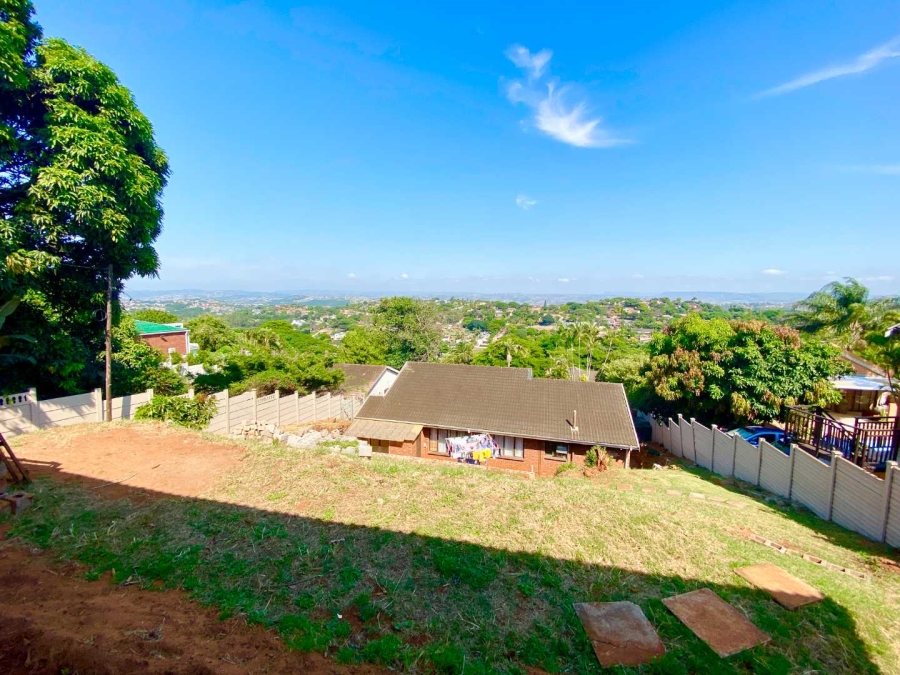 To Let 3 Bedroom Property for Rent in Glen Anil KwaZulu-Natal