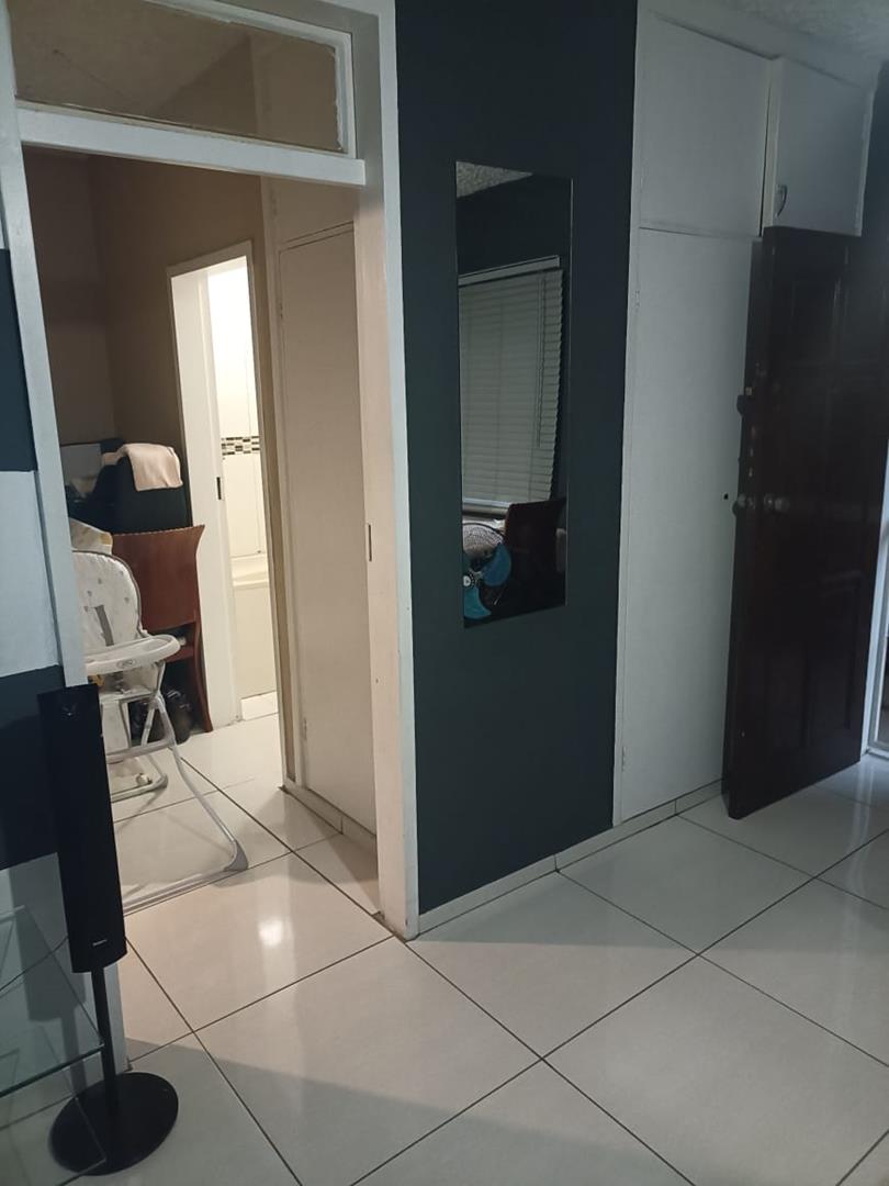 2 Bedroom Property for Sale in Montclair KwaZulu-Natal