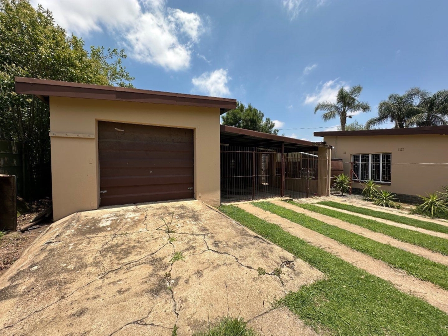 6 Bedroom Property for Sale in Dundee KwaZulu-Natal