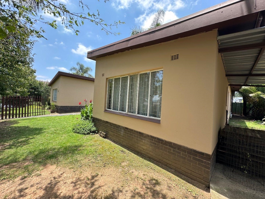 6 Bedroom Property for Sale in Dundee KwaZulu-Natal