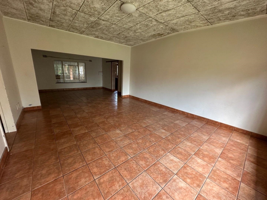 6 Bedroom Property for Sale in Dundee KwaZulu-Natal