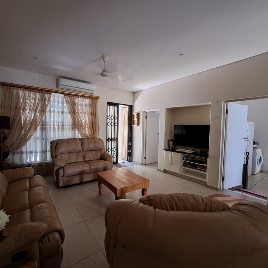 3 Bedroom Property for Sale in Meer En See KwaZulu-Natal