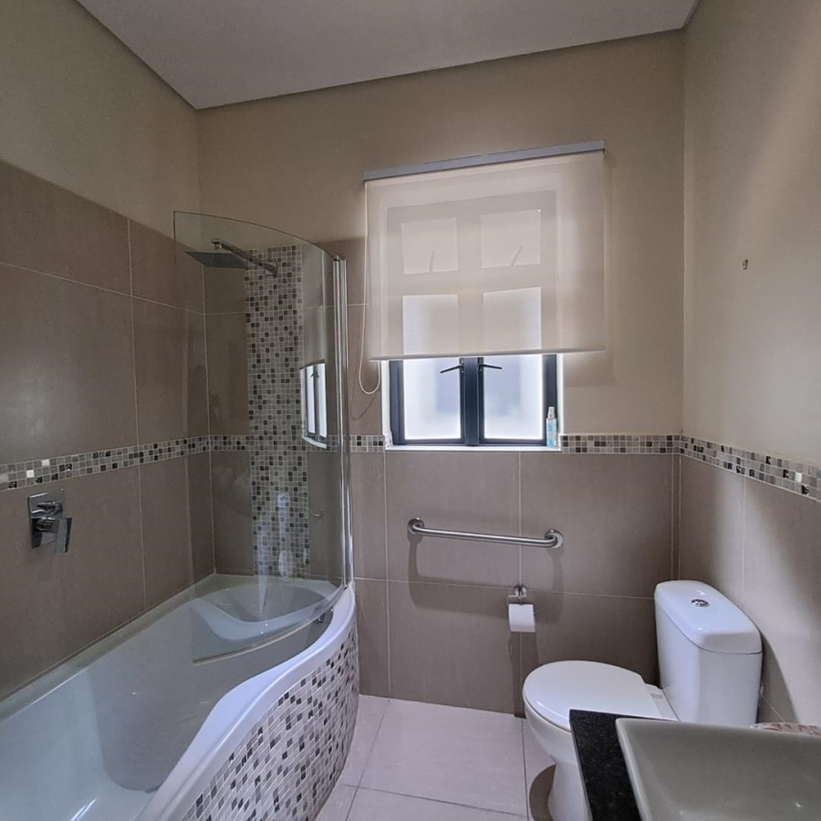 3 Bedroom Property for Sale in Meer En See KwaZulu-Natal