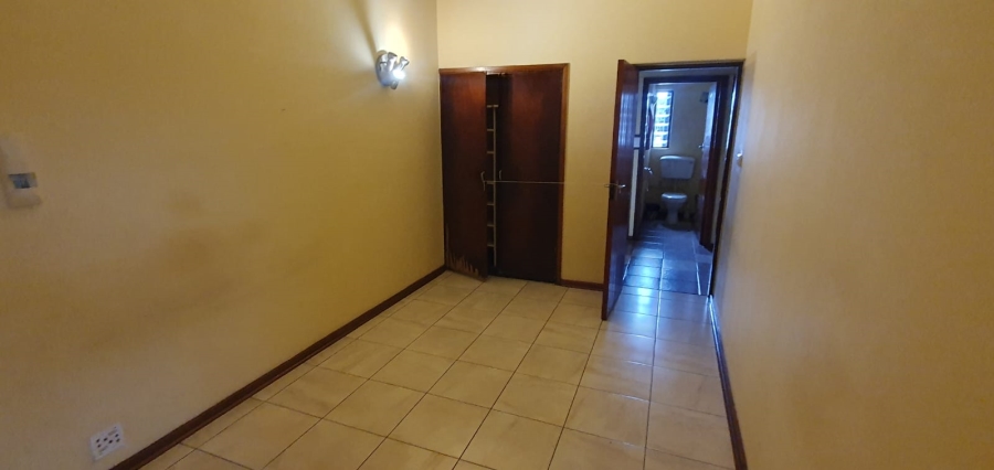 3 Bedroom Property for Sale in Meer En See KwaZulu-Natal