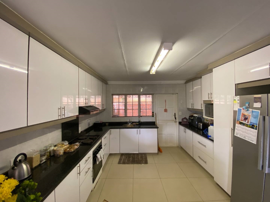 3 Bedroom Property for Sale in Sunningdale KwaZulu-Natal