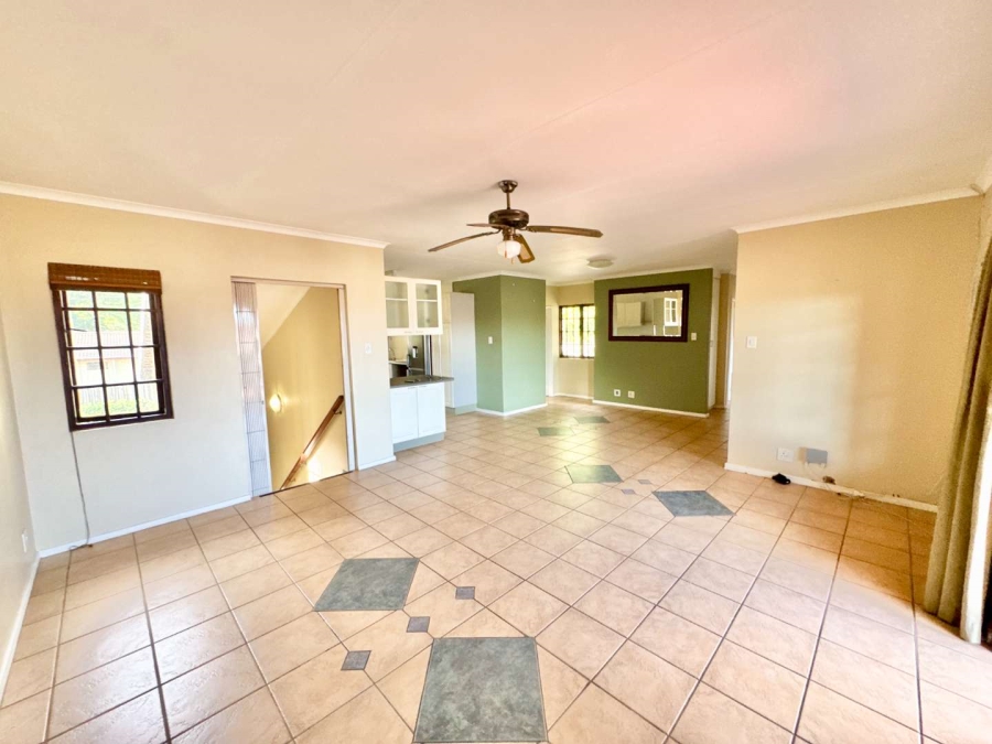 To Let 3 Bedroom Property for Rent in Athlone KwaZulu-Natal