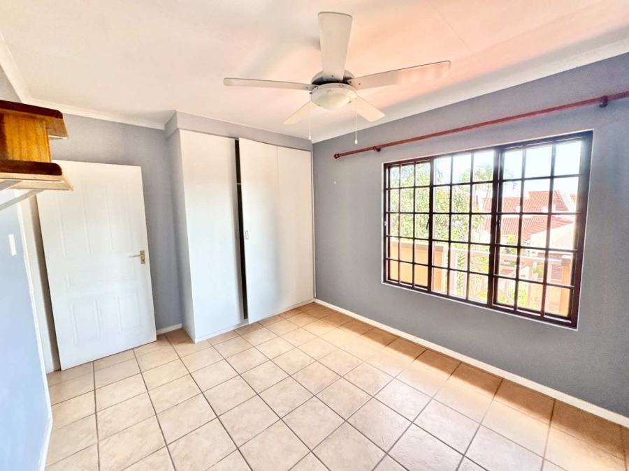 To Let 3 Bedroom Property for Rent in Athlone KwaZulu-Natal