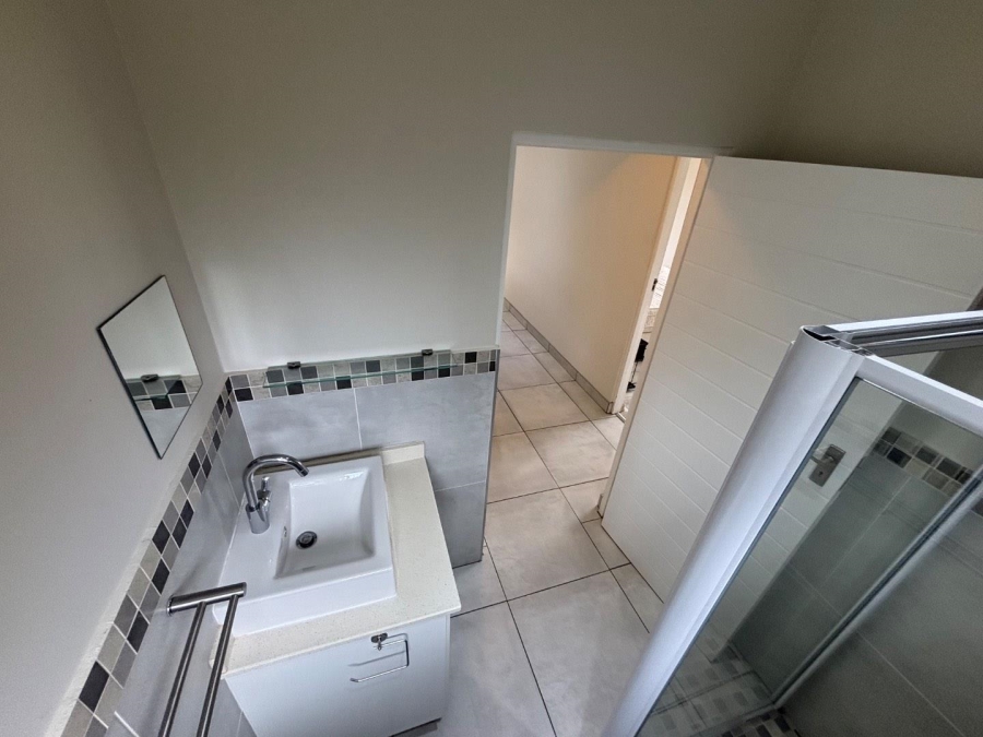 2 Bedroom Property for Sale in Summerveld KwaZulu-Natal