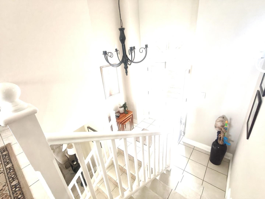 4 Bedroom Property for Sale in Mount Edgecombe Country Estate KwaZulu-Natal