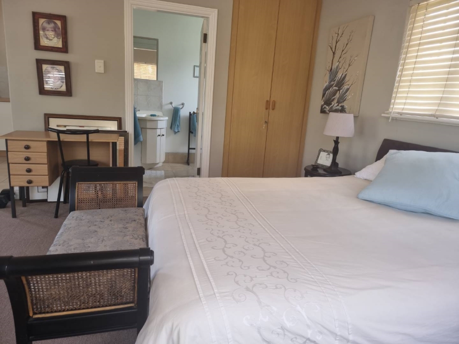 4 Bedroom Property for Sale in Mount Edgecombe Country Estate KwaZulu-Natal