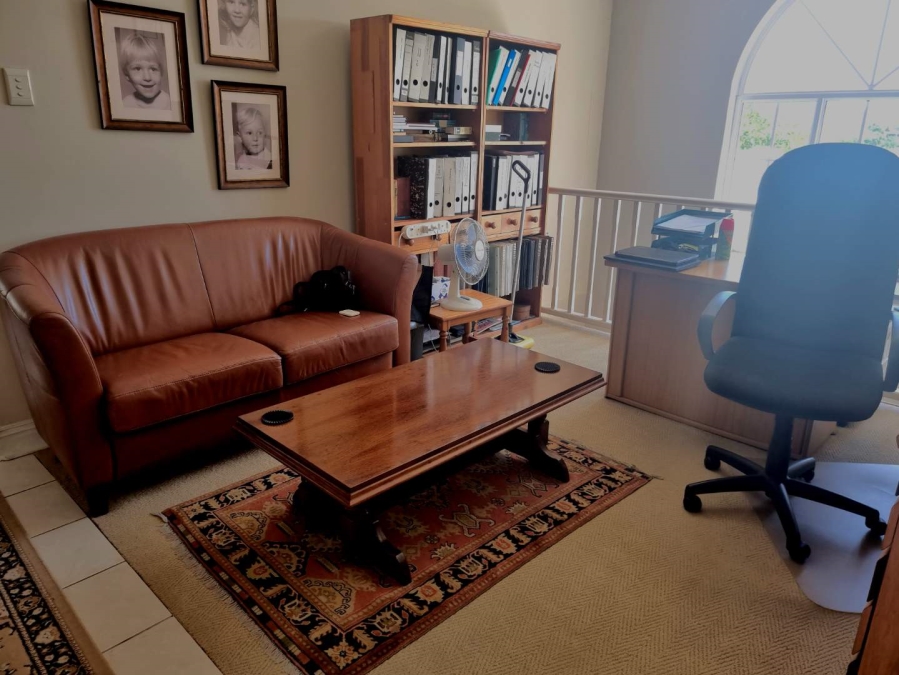 4 Bedroom Property for Sale in Mount Edgecombe Country Estate KwaZulu-Natal