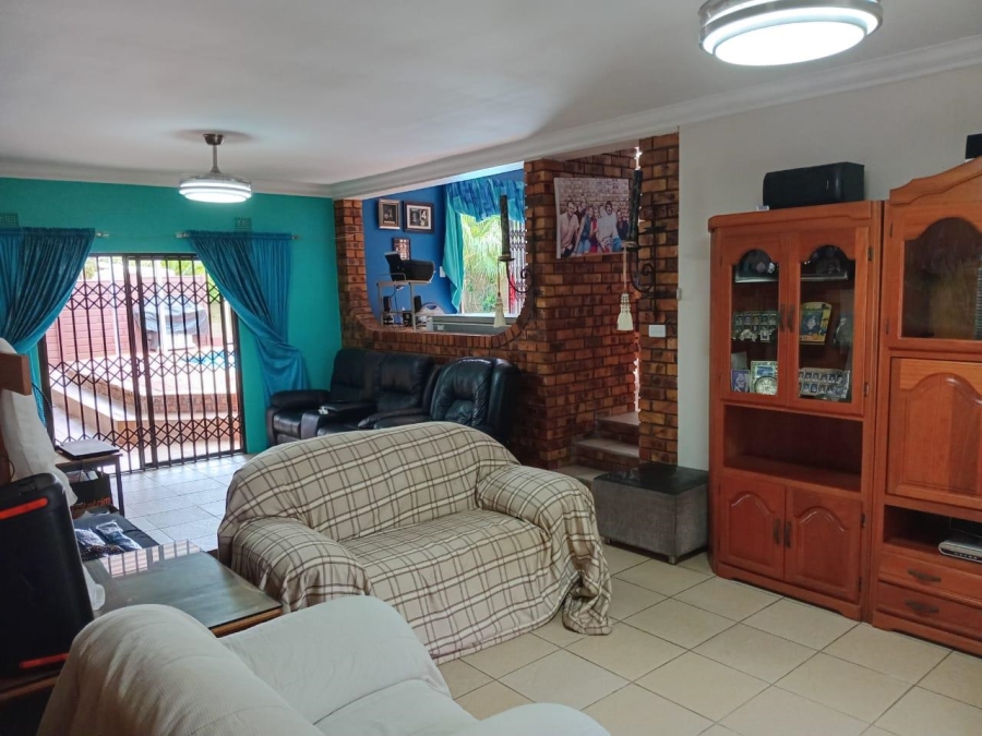 3 Bedroom Property for Sale in Meer En See KwaZulu-Natal