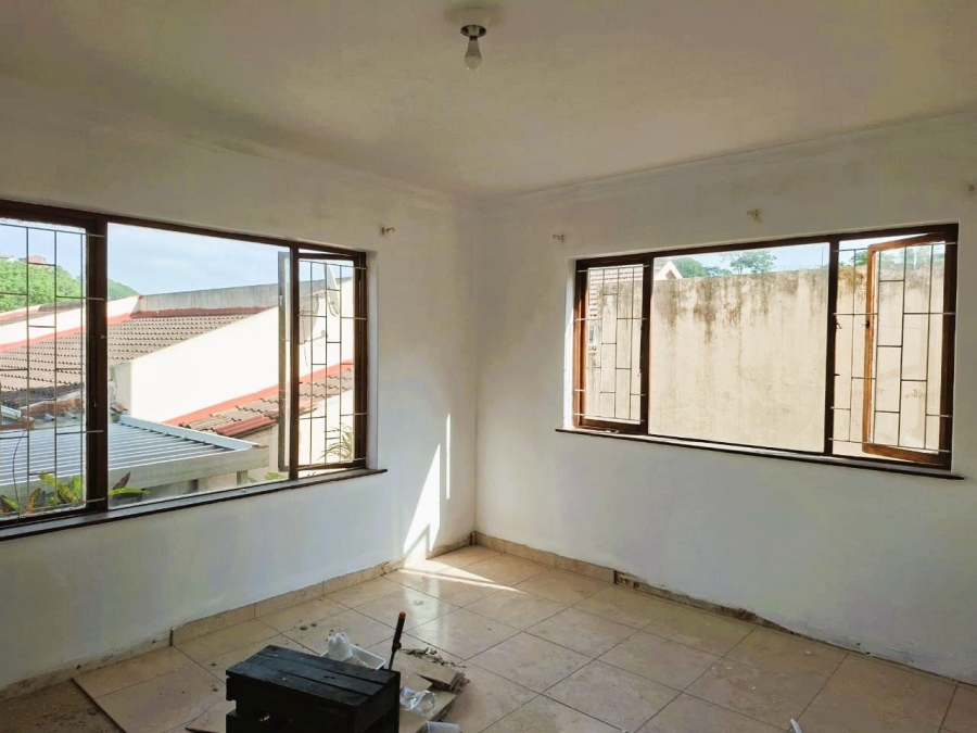 To Let 2 Bedroom Property for Rent in Avoca KwaZulu-Natal