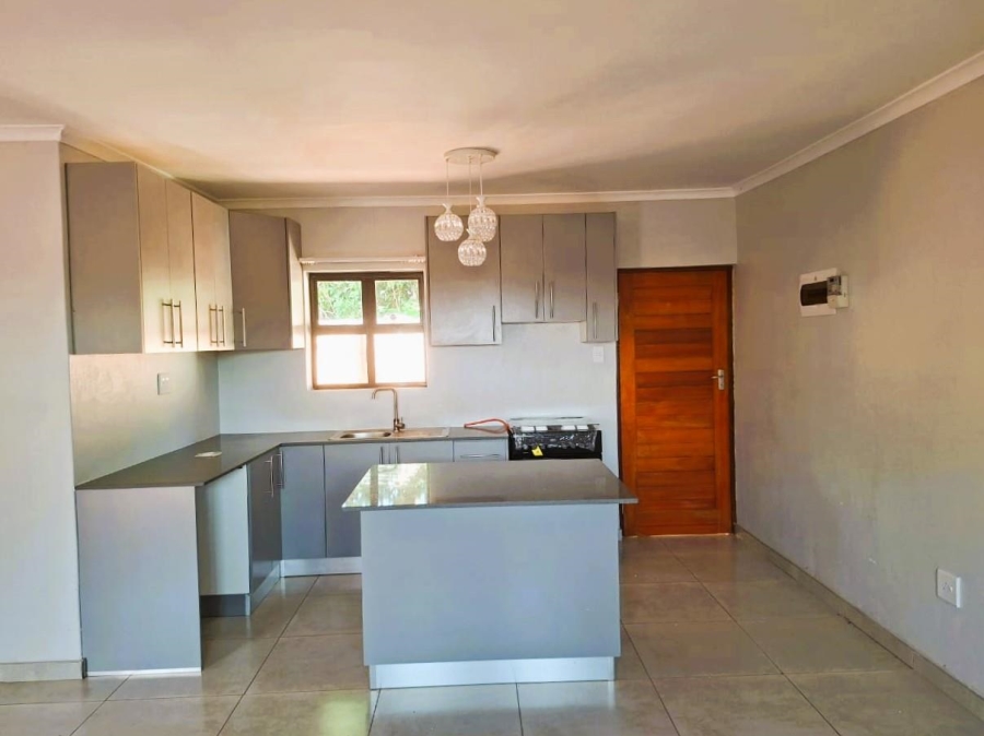 To Let 2 Bedroom Property for Rent in Kenville KwaZulu-Natal