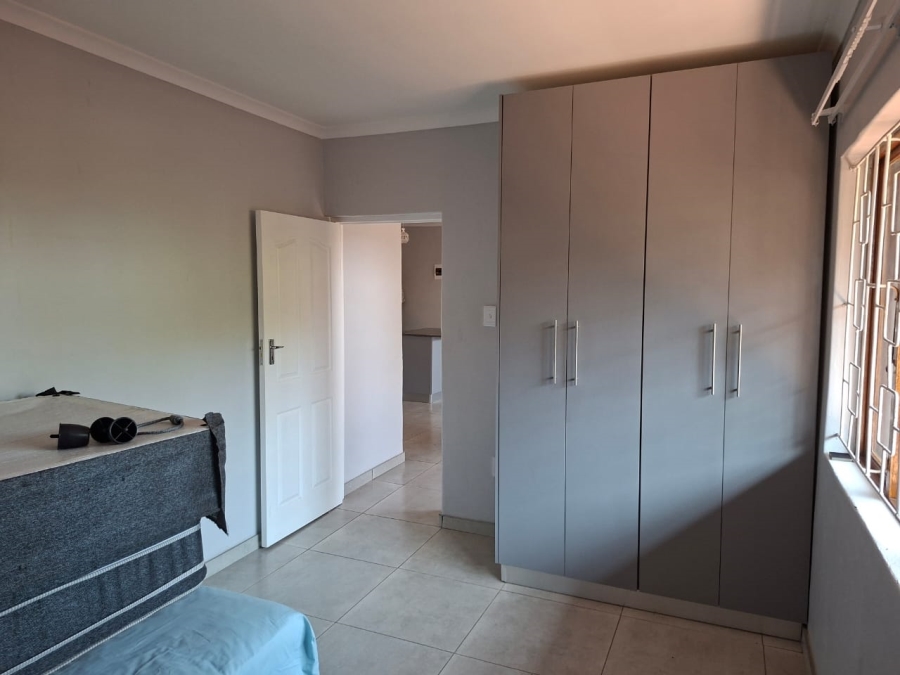 To Let 2 Bedroom Property for Rent in Kenville KwaZulu-Natal