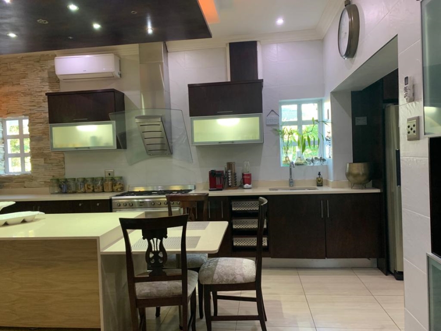 5 Bedroom Property for Sale in Mount Edgecombe Country Estate KwaZulu-Natal