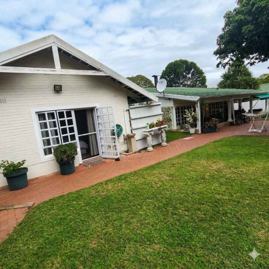 5 Bedroom Property for Sale in Mount Edgecombe Country Estate KwaZulu-Natal