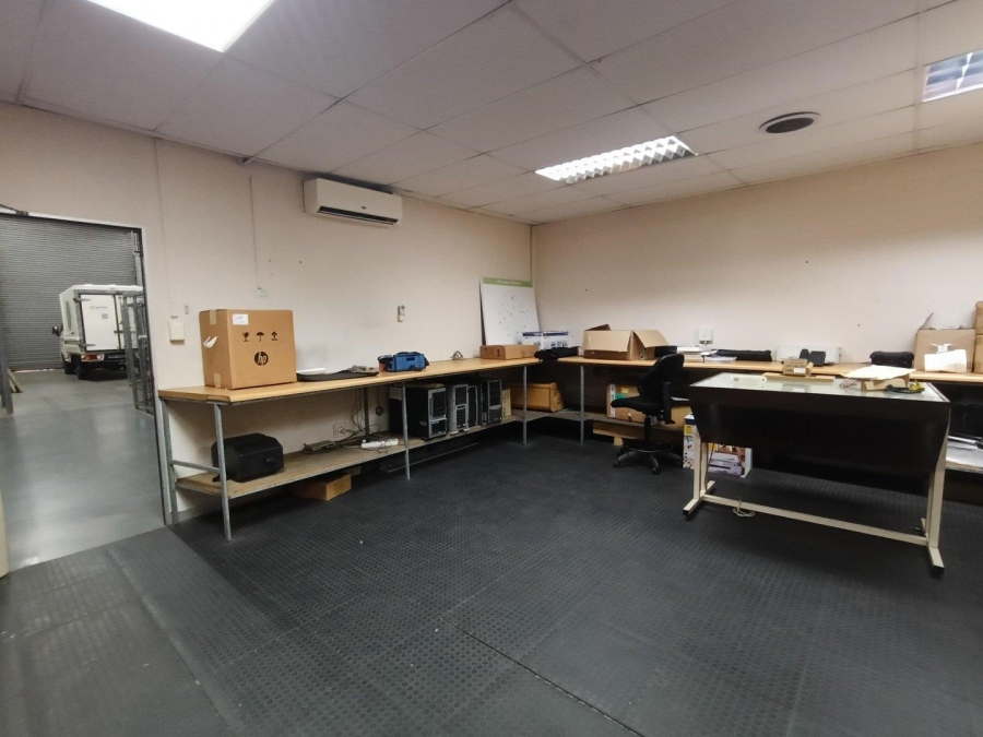 To Let commercial Property for Rent in Westmead KwaZulu-Natal