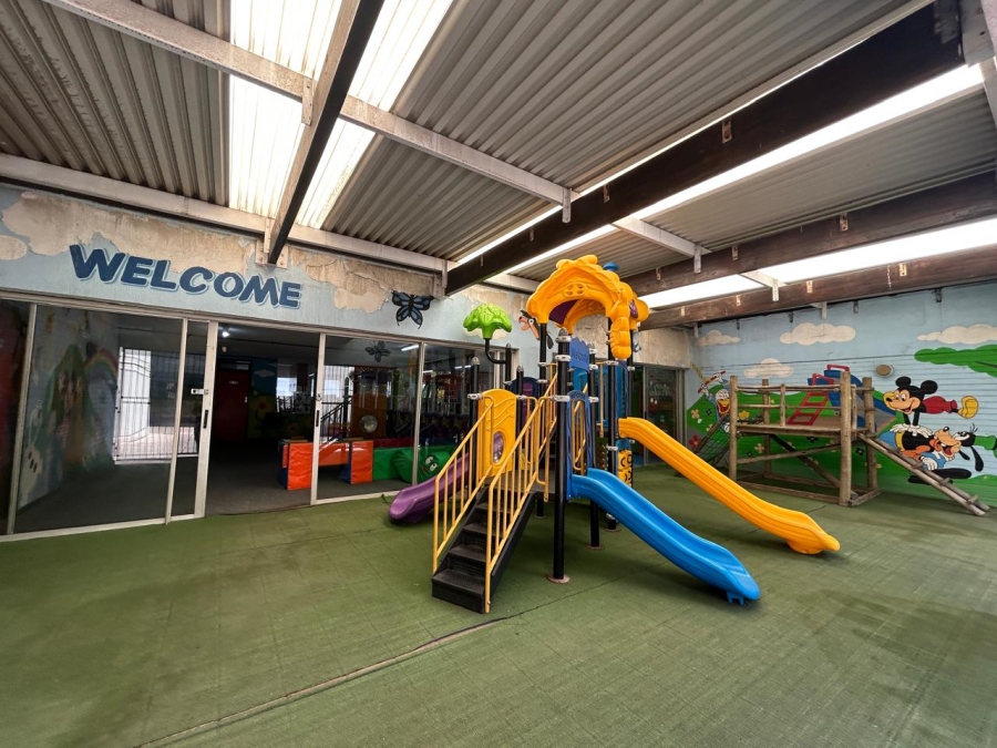 To Let 1 Bedroom Property for Rent in Durban Central KwaZulu-Natal