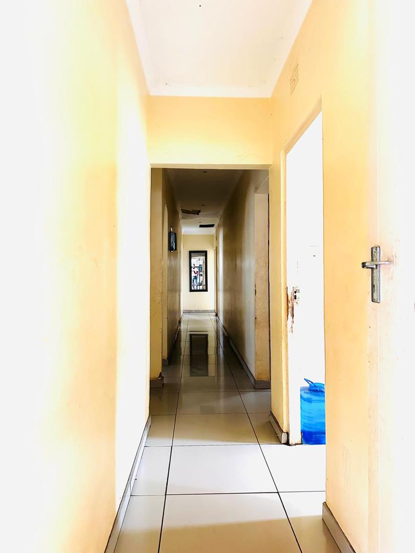 5 Bedroom Property for Sale in Ngwelezana KwaZulu-Natal