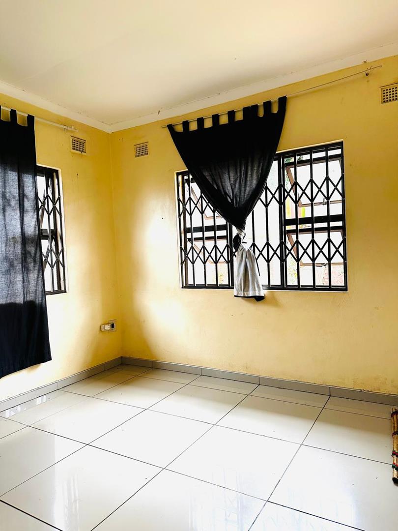 5 Bedroom Property for Sale in Ngwelezana KwaZulu-Natal