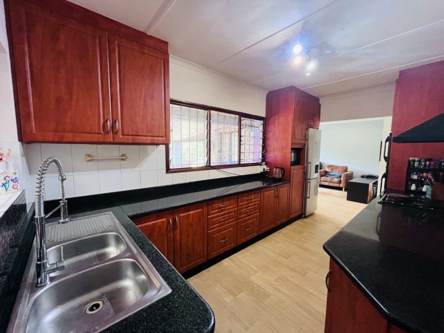 3 Bedroom Property for Sale in Glen Anil KwaZulu-Natal