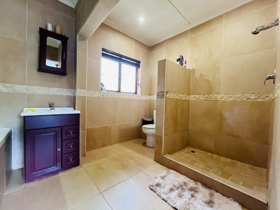 3 Bedroom Property for Sale in Glen Anil KwaZulu-Natal