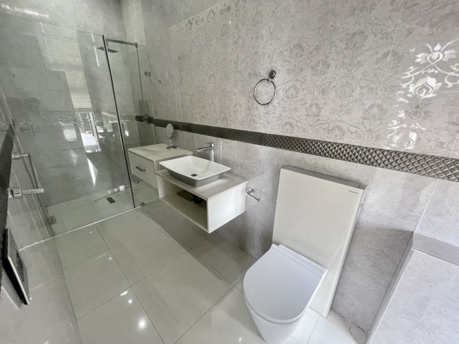 4 Bedroom Property for Sale in Hawaan Forest Estate KwaZulu-Natal