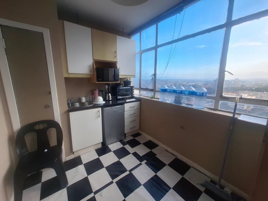 1 Bedroom Property for Sale in Berea KwaZulu-Natal