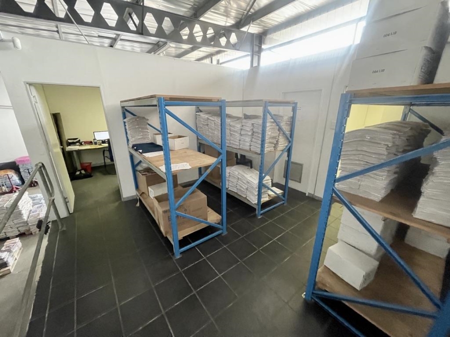 To Let commercial Property for Rent in Mount Edgecombe KwaZulu-Natal