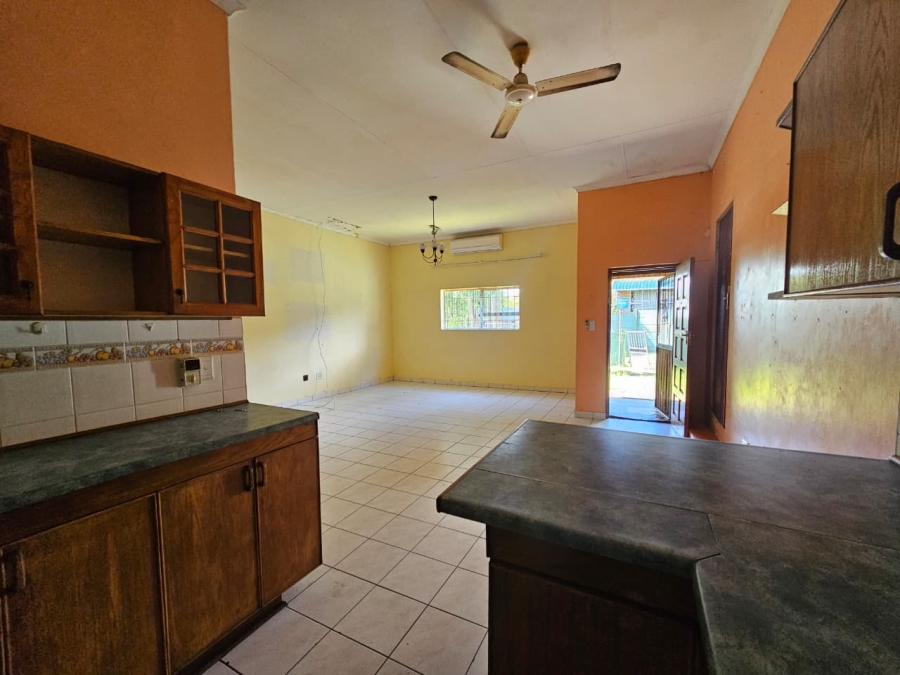 2 Bedroom Property for Sale in Birdswood KwaZulu-Natal