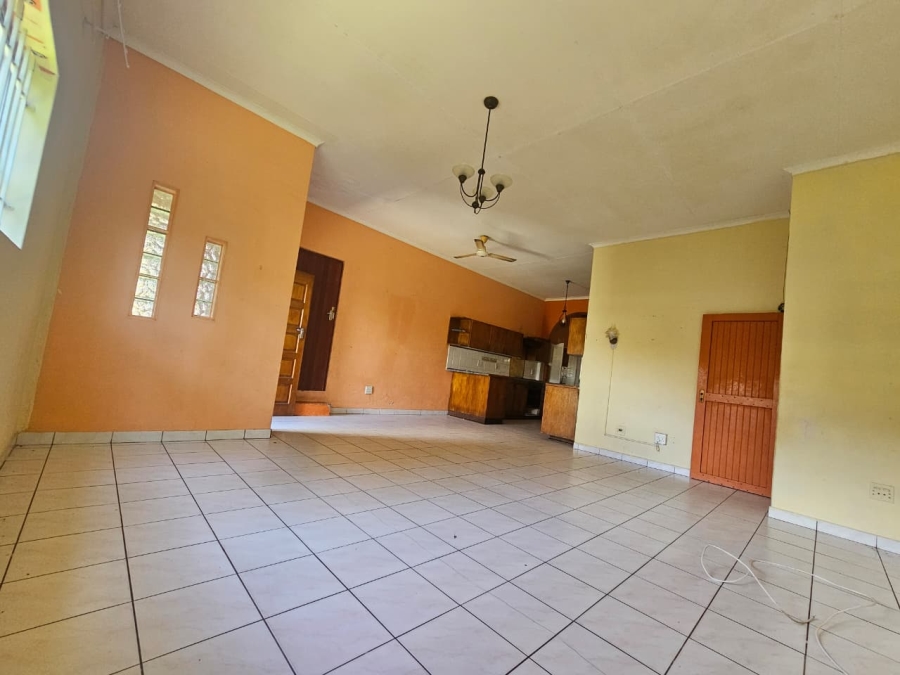 2 Bedroom Property for Sale in Birdswood KwaZulu-Natal