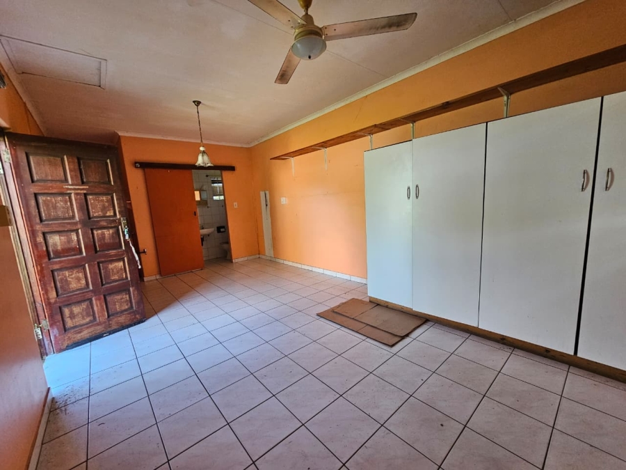 2 Bedroom Property for Sale in Birdswood KwaZulu-Natal