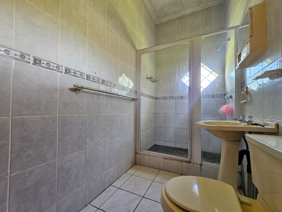 2 Bedroom Property for Sale in Birdswood KwaZulu-Natal