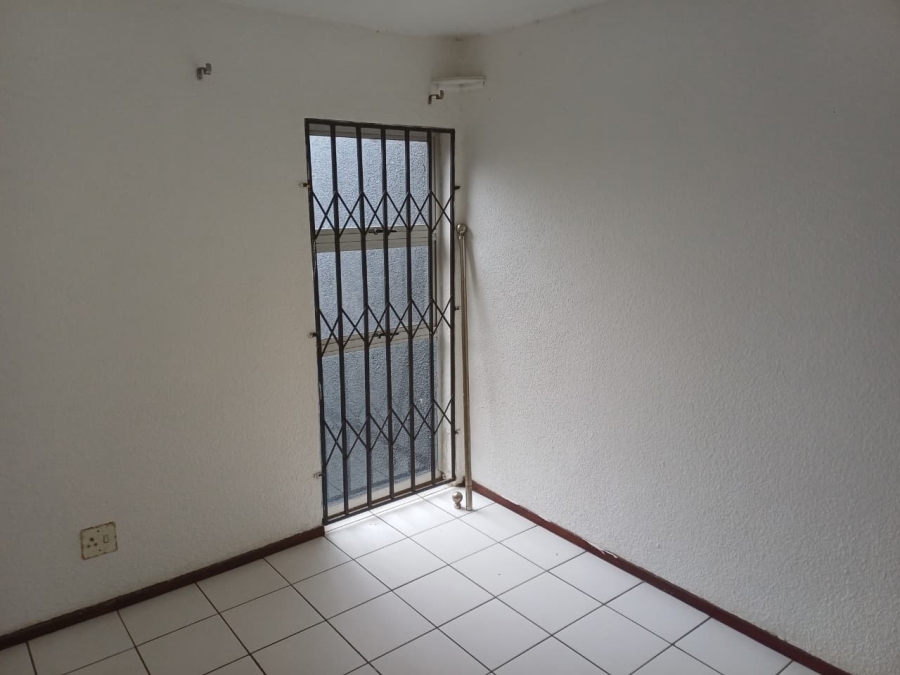 2 Bedroom Property for Sale in Meer En See KwaZulu-Natal