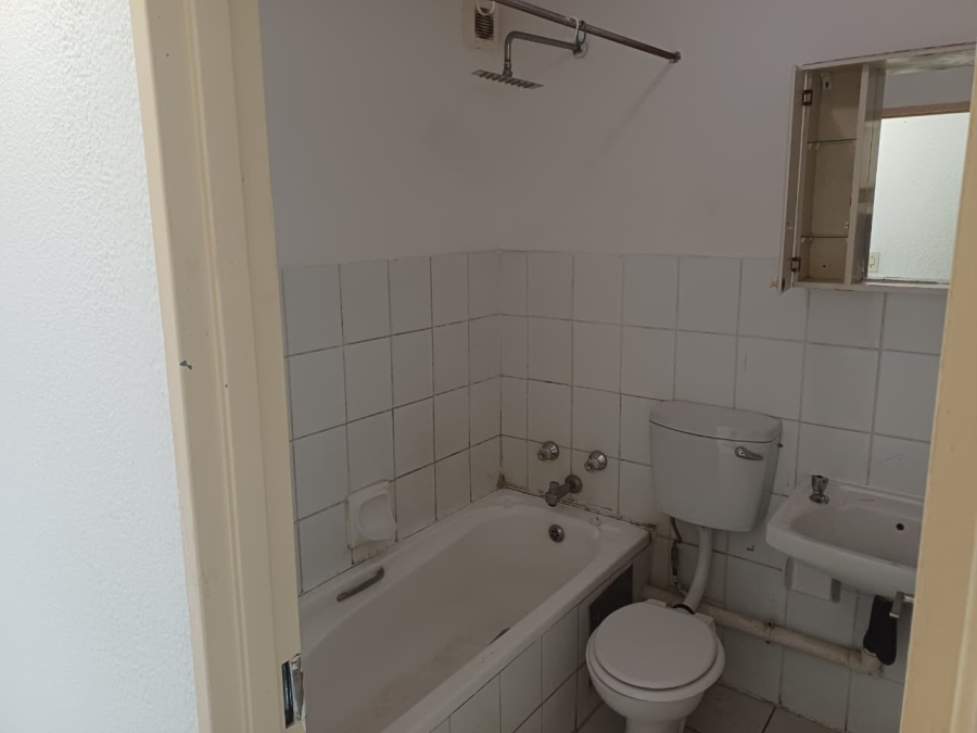 2 Bedroom Property for Sale in Meer En See KwaZulu-Natal