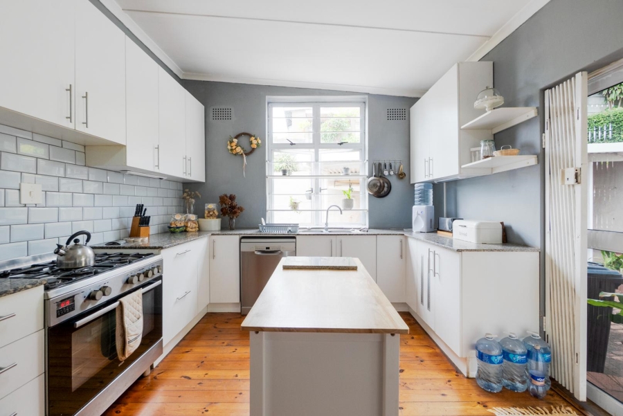 4 Bedroom Property for Sale in Amanzimtoti KwaZulu-Natal