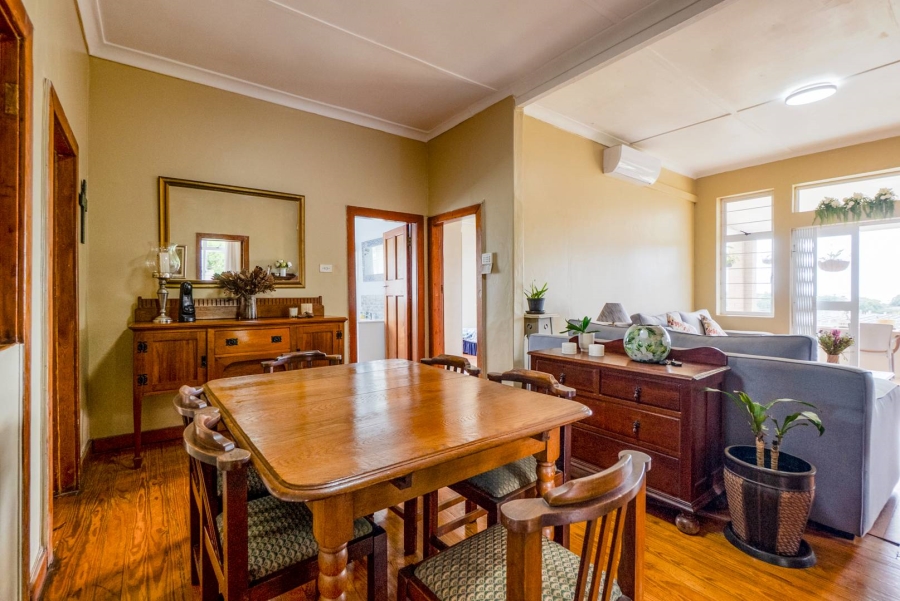 4 Bedroom Property for Sale in Amanzimtoti KwaZulu-Natal