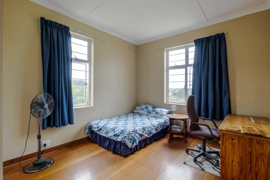 4 Bedroom Property for Sale in Amanzimtoti KwaZulu-Natal