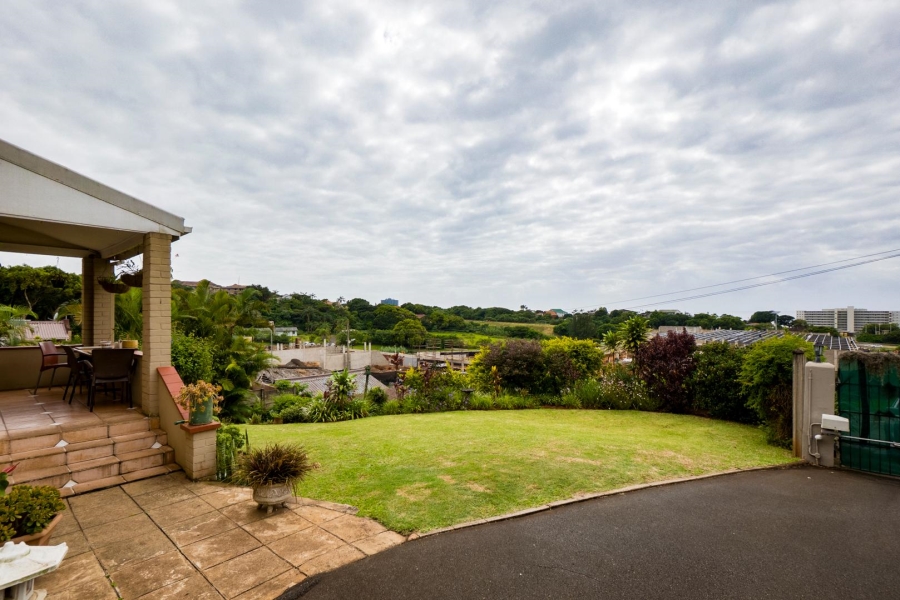4 Bedroom Property for Sale in Amanzimtoti KwaZulu-Natal