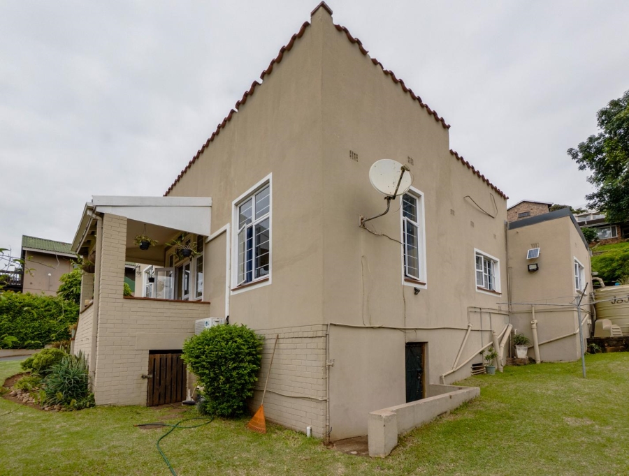 4 Bedroom Property for Sale in Amanzimtoti KwaZulu-Natal