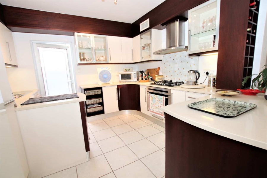 To Let 3 Bedroom Property for Rent in Umhlanga KwaZulu-Natal