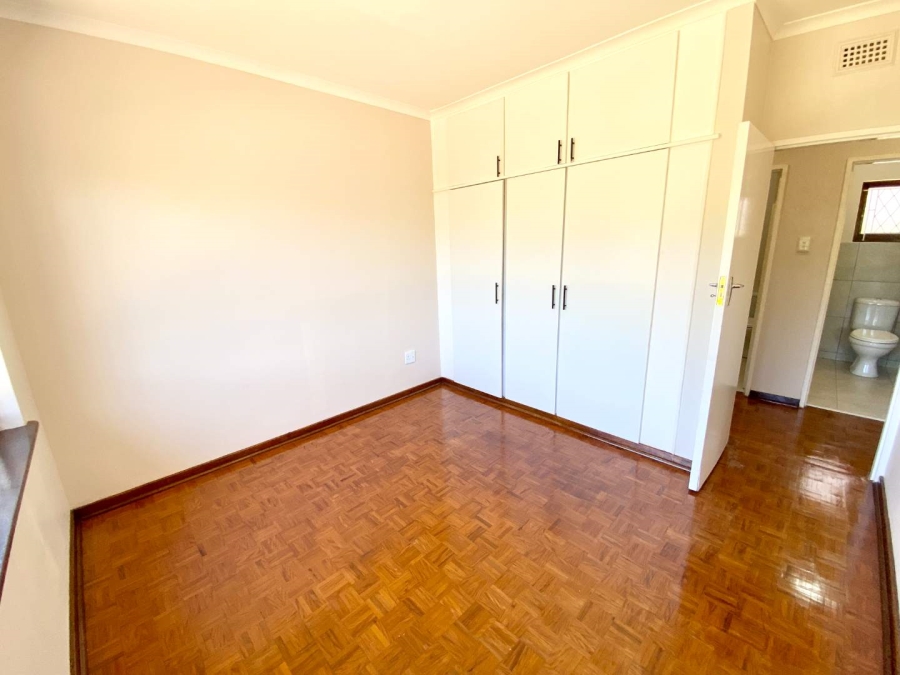 To Let 4 Bedroom Property for Rent in Herrwood Park KwaZulu-Natal