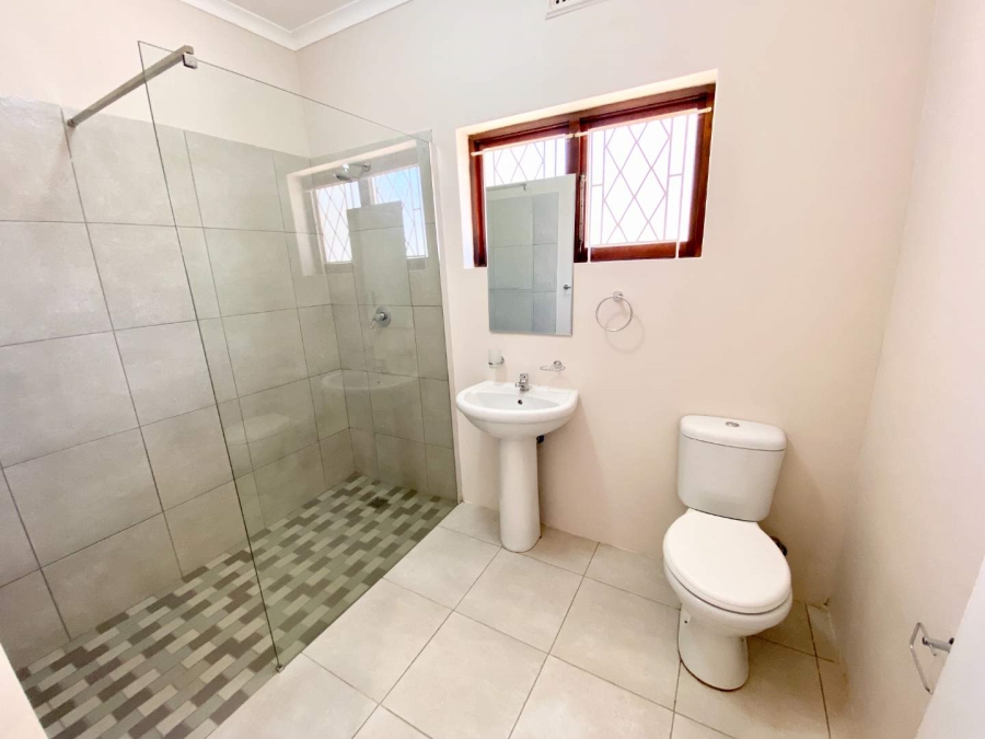 To Let 4 Bedroom Property for Rent in Herrwood Park KwaZulu-Natal