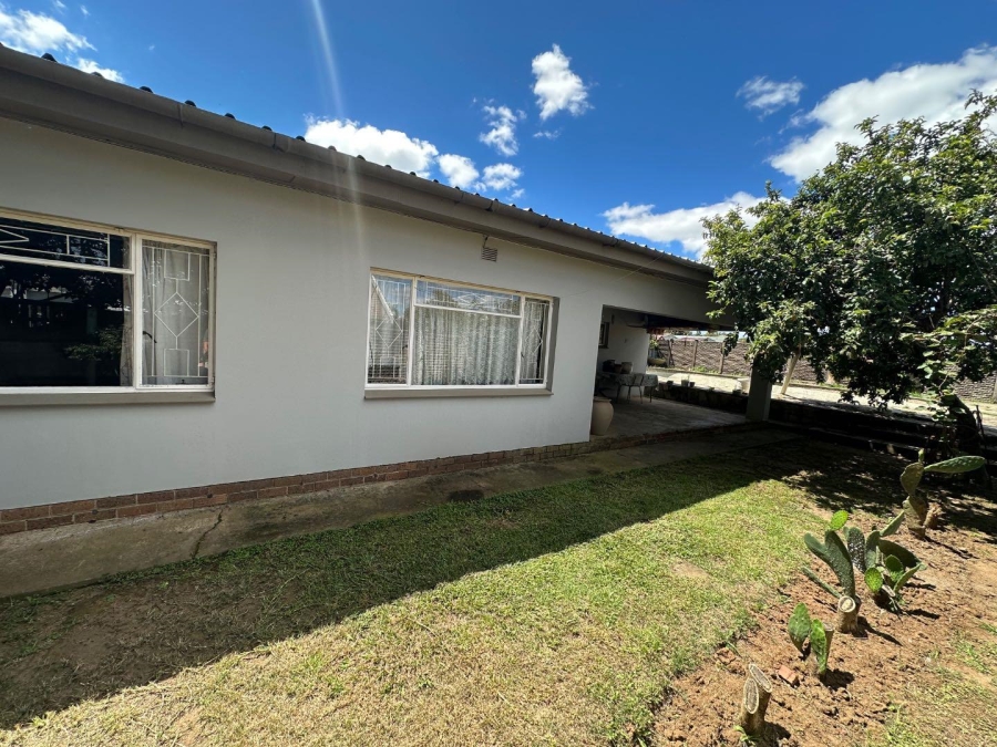 4 Bedroom Property for Sale in Glencoe KwaZulu-Natal