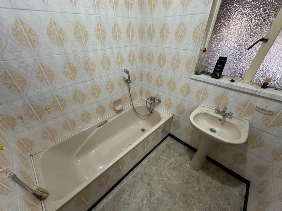 4 Bedroom Property for Sale in Glencoe KwaZulu-Natal